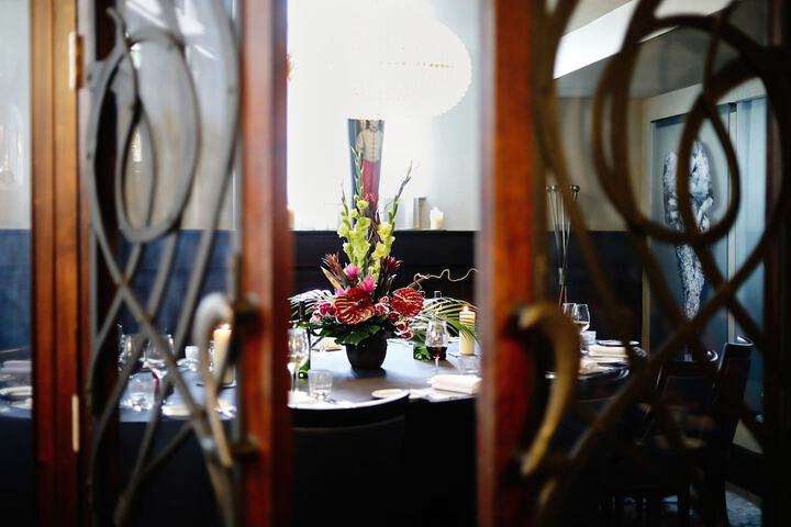 Dining 47 of 78