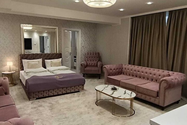 Room 64 of 101