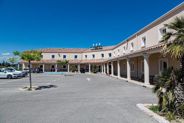 Hotel 43 of 49