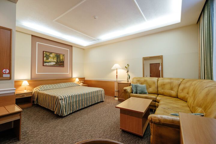 Room 7 of 29