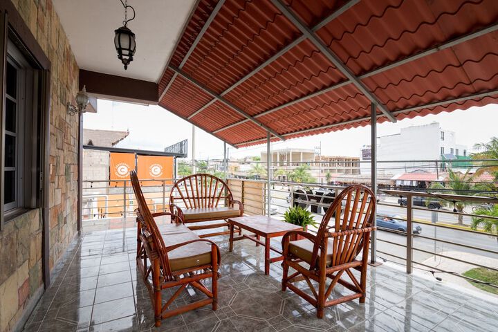 Terrace/Patio 38 of 40