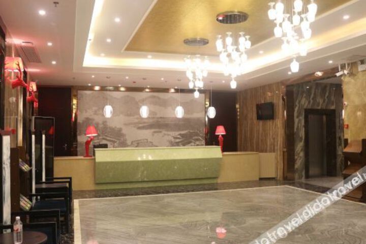 Hotel Interior 8 of 24
