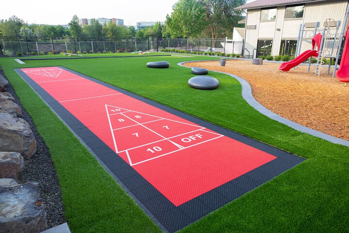 Children's play area - outdoor
