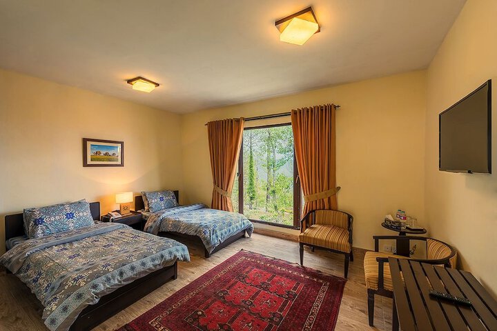 Room 8 of 35