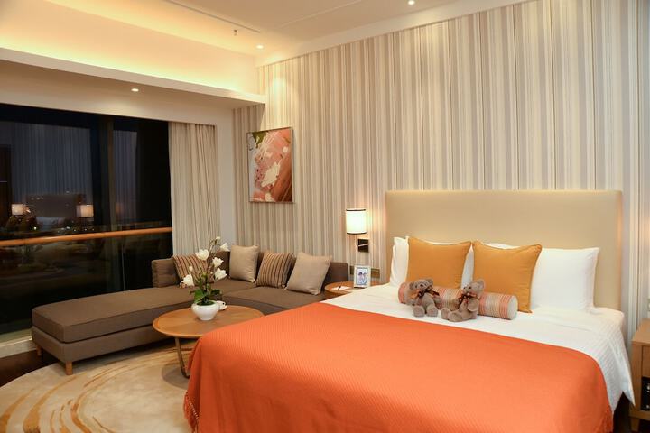 Room 16 of 55
