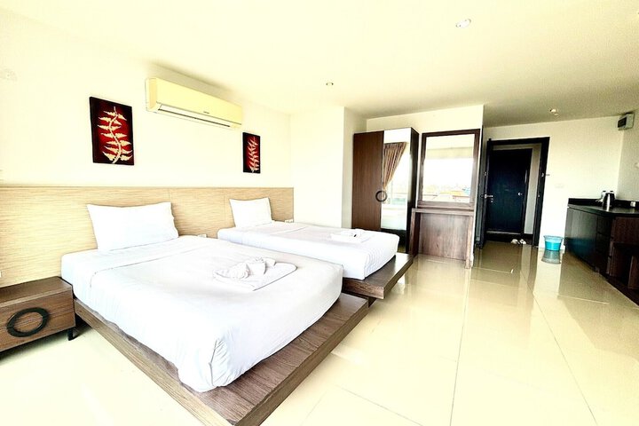 Room 46 of 164