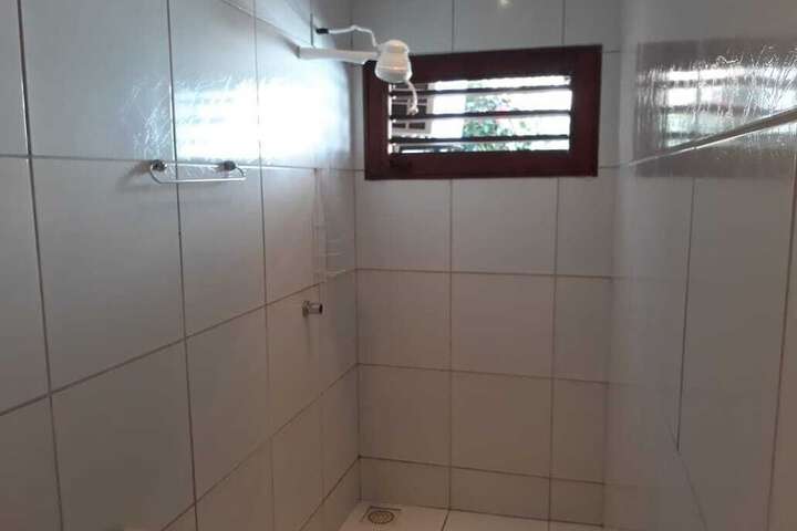 Room 10 of 11