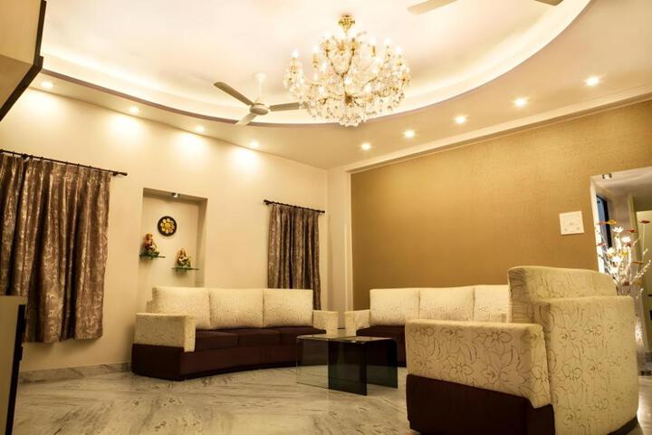 Saini International