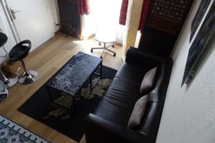 Room 14 of 14