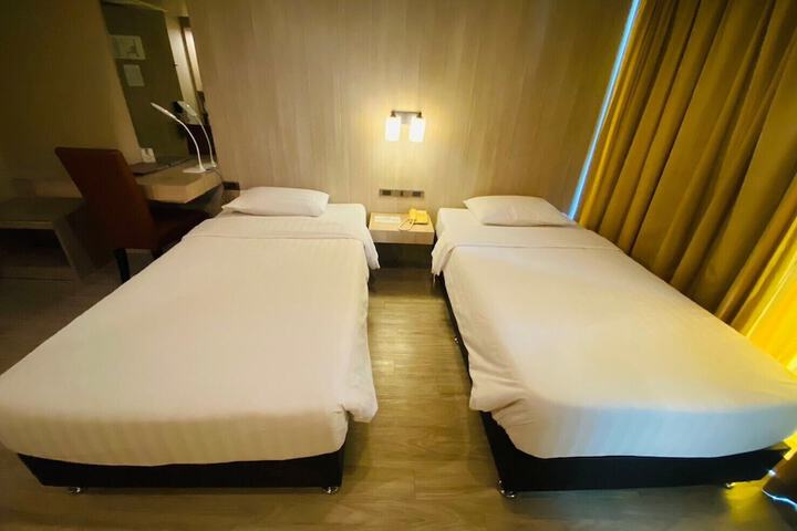 Room 37 of 101