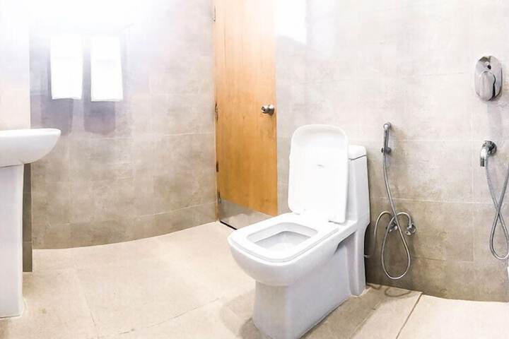 Room 7 of 21