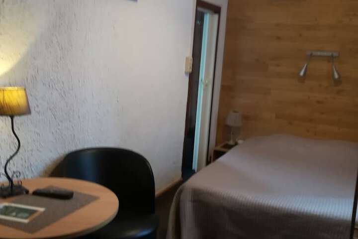Room 7 of 53