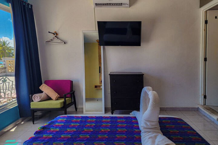 Room 57 of 172