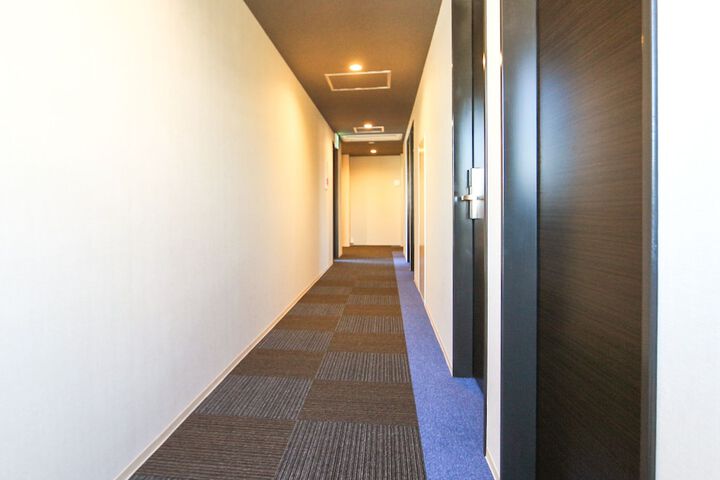 Ballroom/Hall 16 of 18