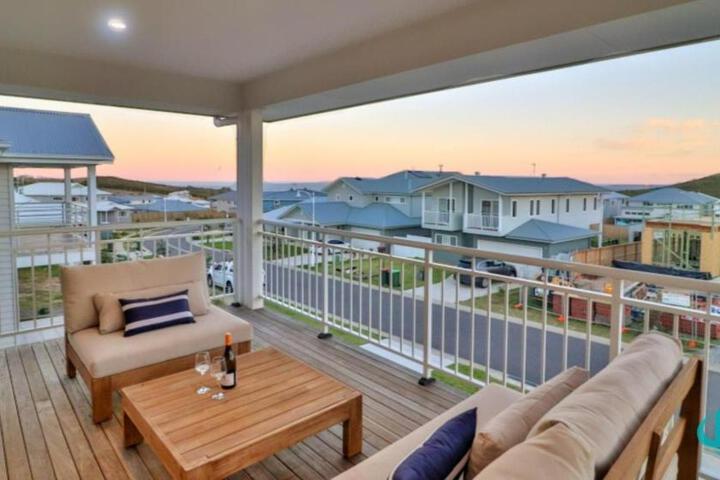 The Sanctuary by the Sea Family and Dog Friendly