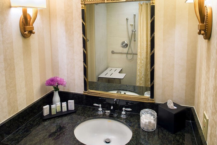 Bathroom shower