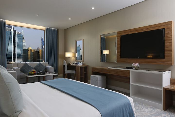 Room 13 of 43