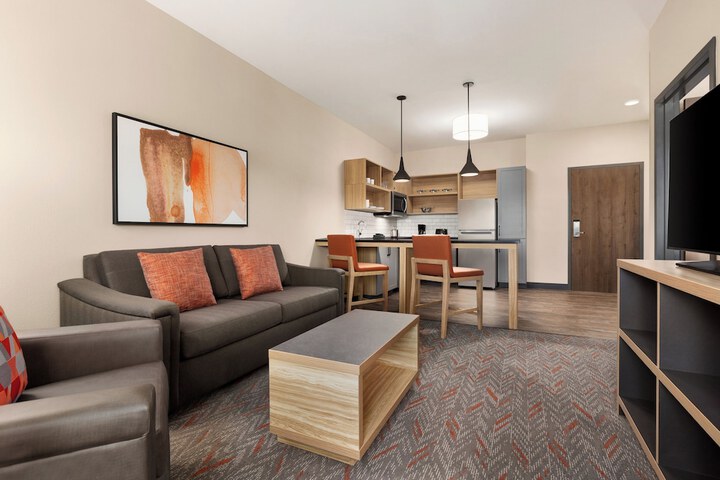 Room 3 of 26