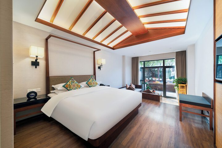 Room 47 of 111