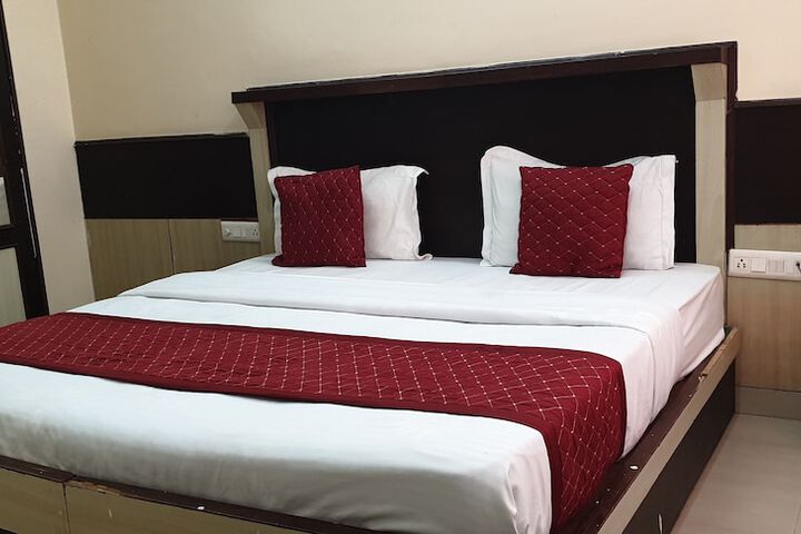 Room 7 of 26
