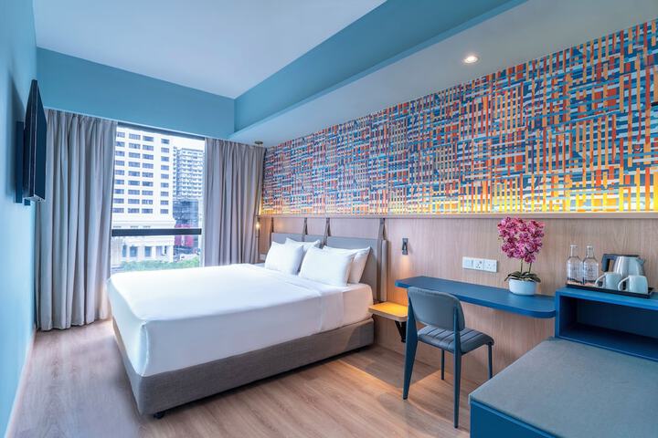 Room 9 of 27