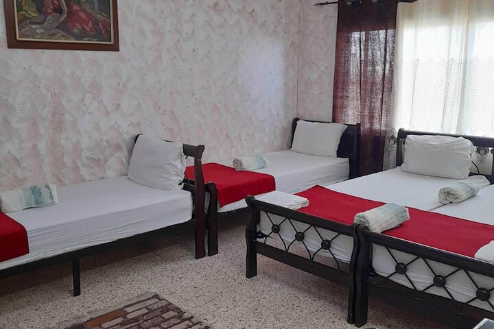 Room 18 of 87