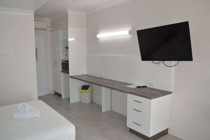 Room 4 of 88