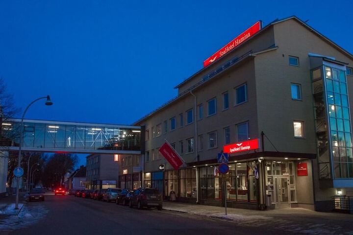 Hotel 47 of 48