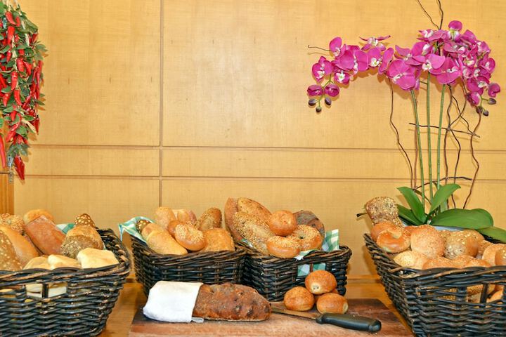 Breakfast/Coffee Service 27 of 57