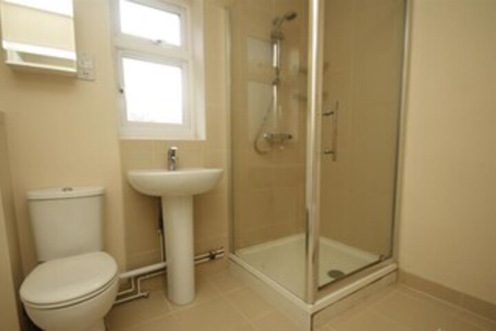 Room 2 of 25