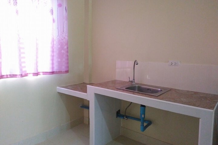 Room 7 of 10