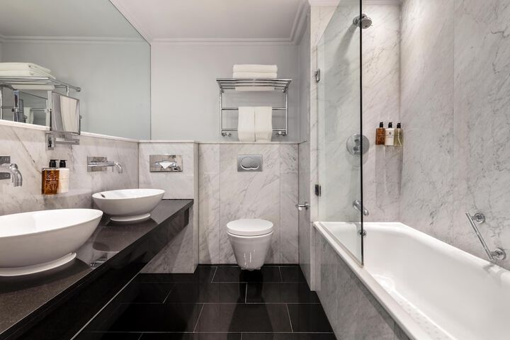 Room 66 of 117
