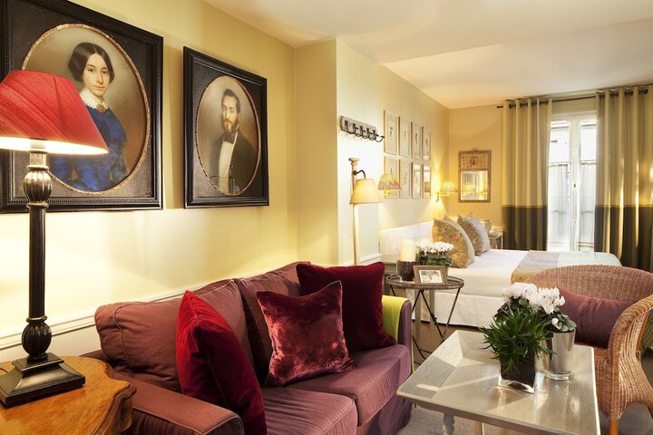 Room 13 of 49