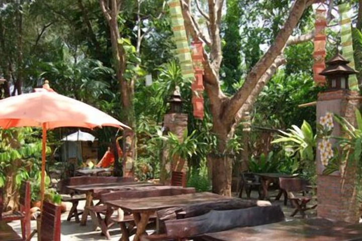 Terrace/Patio 51 of 71