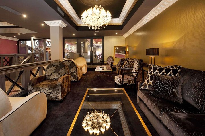 Lounge 57 of 66