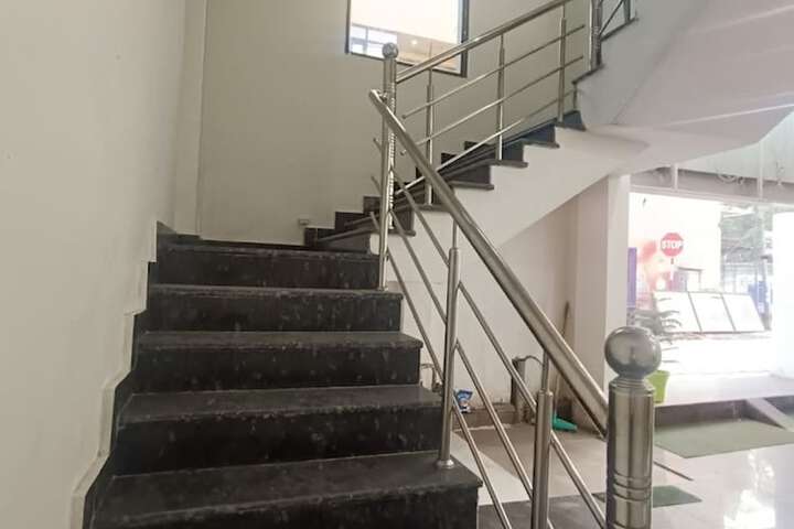 Goroomgo Vrrinda Residency Varanasi