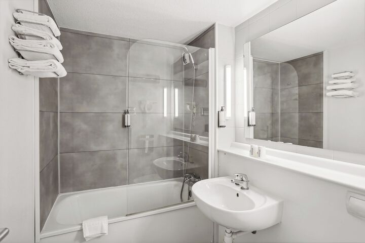 Clean Restrooms