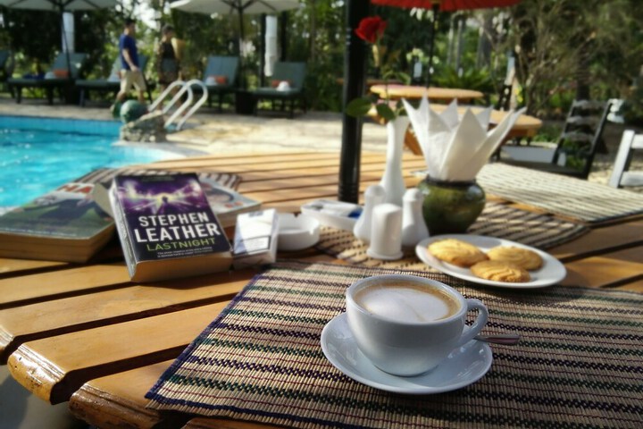 Breakfast/Coffee Service 42 of 68