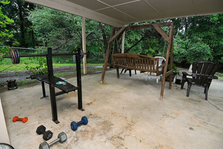 Terrace/Patio 18 of 19