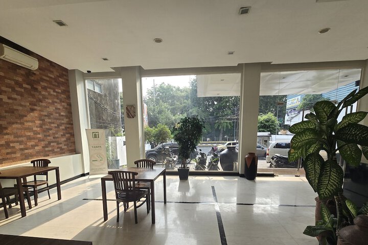 Hotel Interior 7 of 48