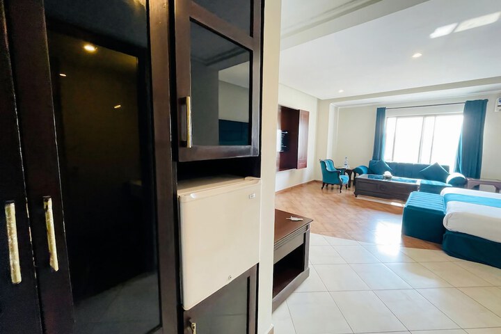 Room 41 of 61