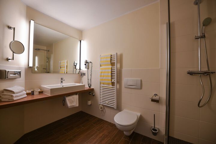 Room 32 of 88