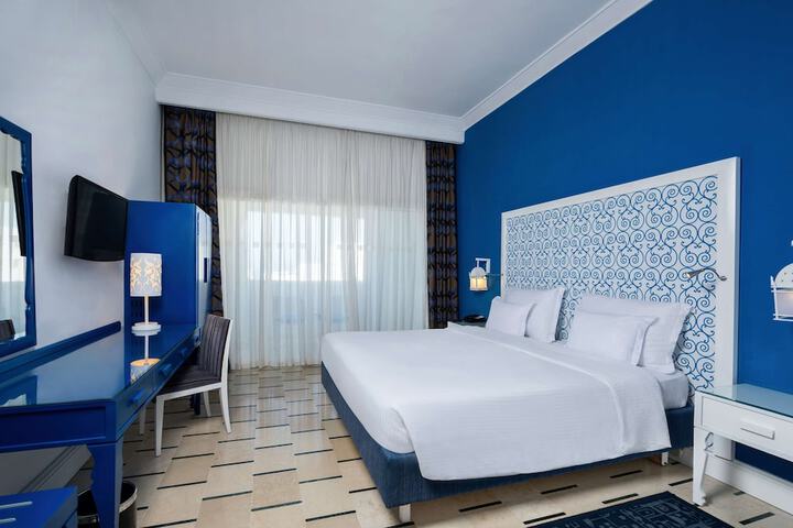 Room 30 of 155