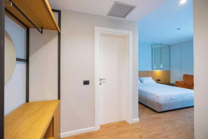 Room 47 of 52