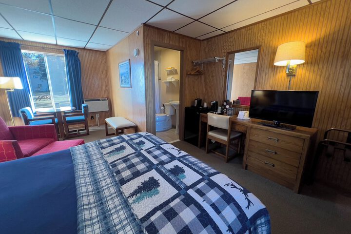 Room 9 of 54
