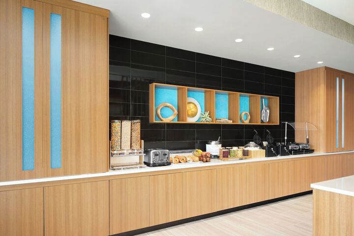 Breakfast/Coffee Service 60 of 63