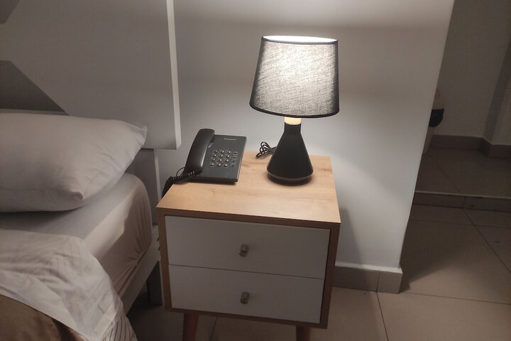 Room 34 of 60