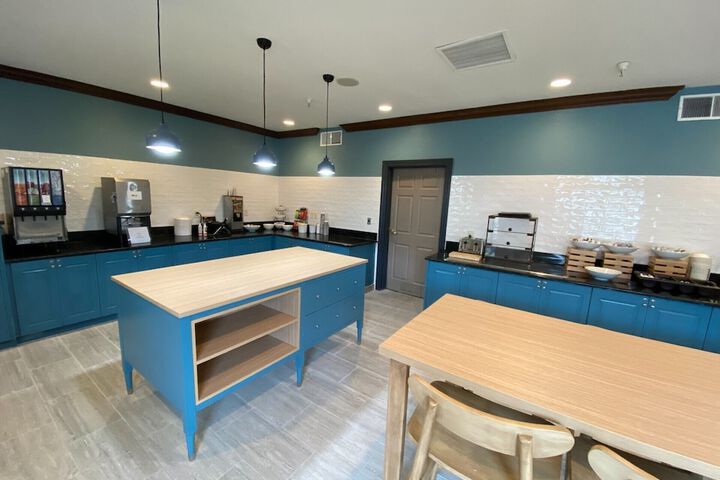 Breakfast area