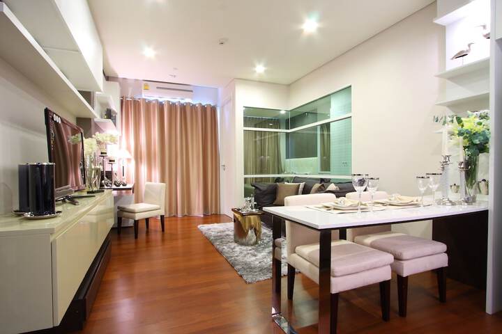 Room 6 of 22