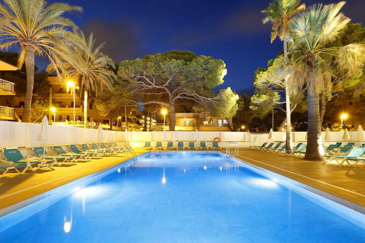 Pool 60 of 187